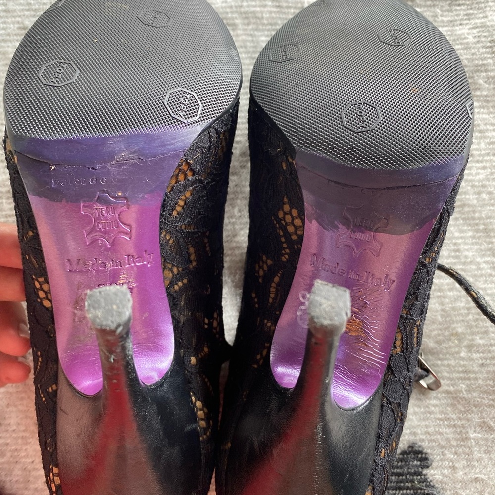 D&G Dolce and Gabana lace heels. EU size 36.5 - Picture 5 of 7